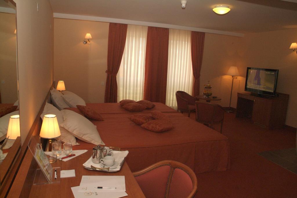 Hotel Kaktus Citluk Exterior photo