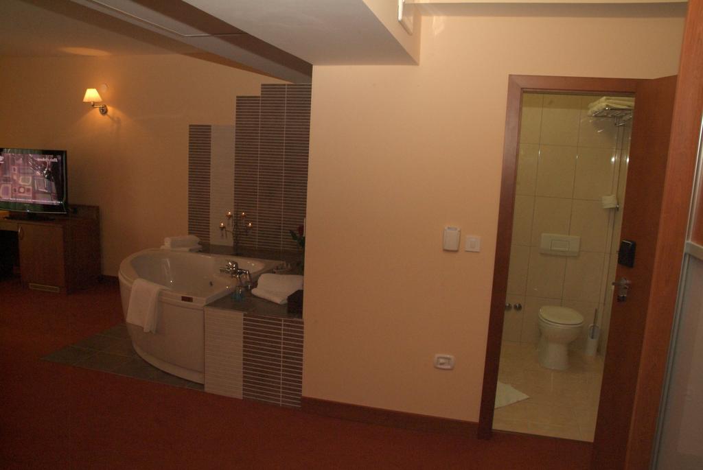 Hotel Kaktus Citluk Exterior photo
